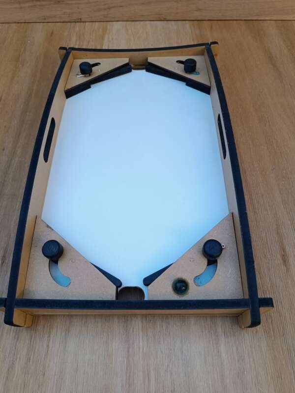 PINBALL - Imagen 4